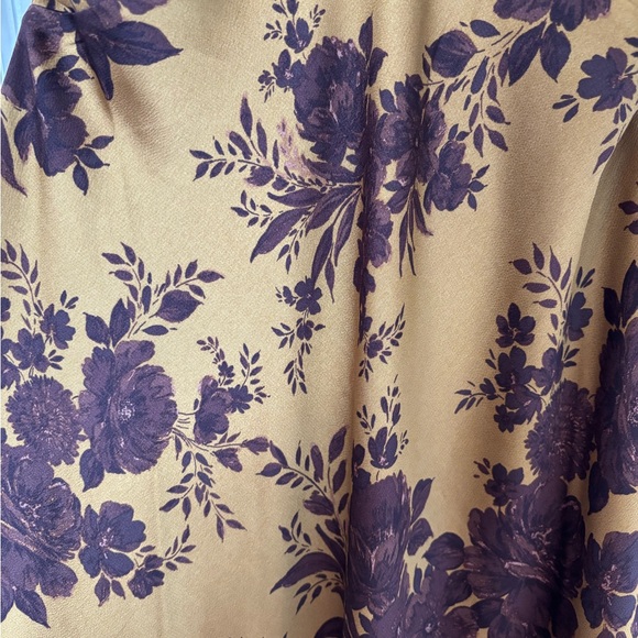 Park & Fifth Midi Dress - Picture 4 of 4